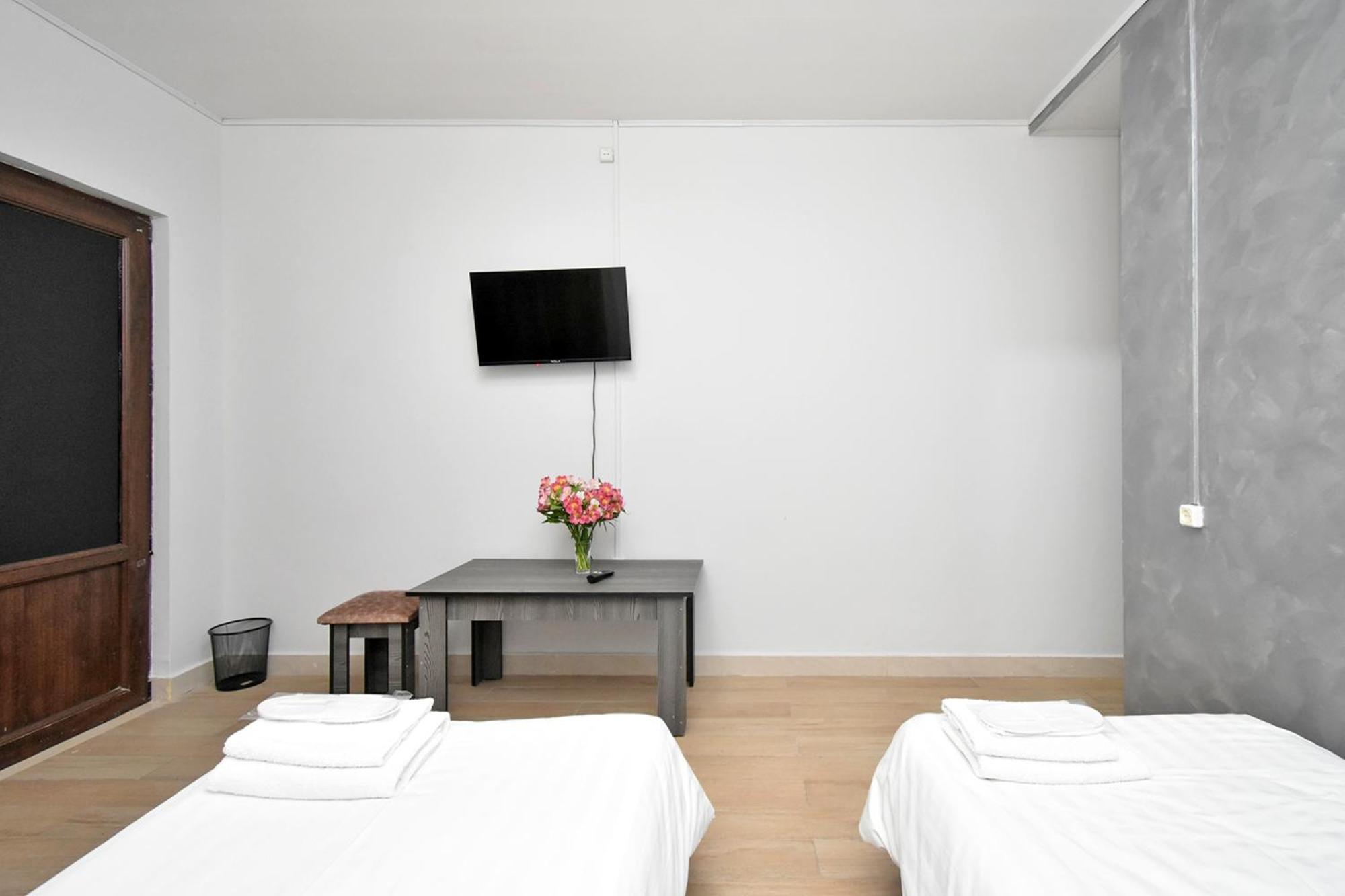 Sirik Hotel Armavir Екстериор снимка