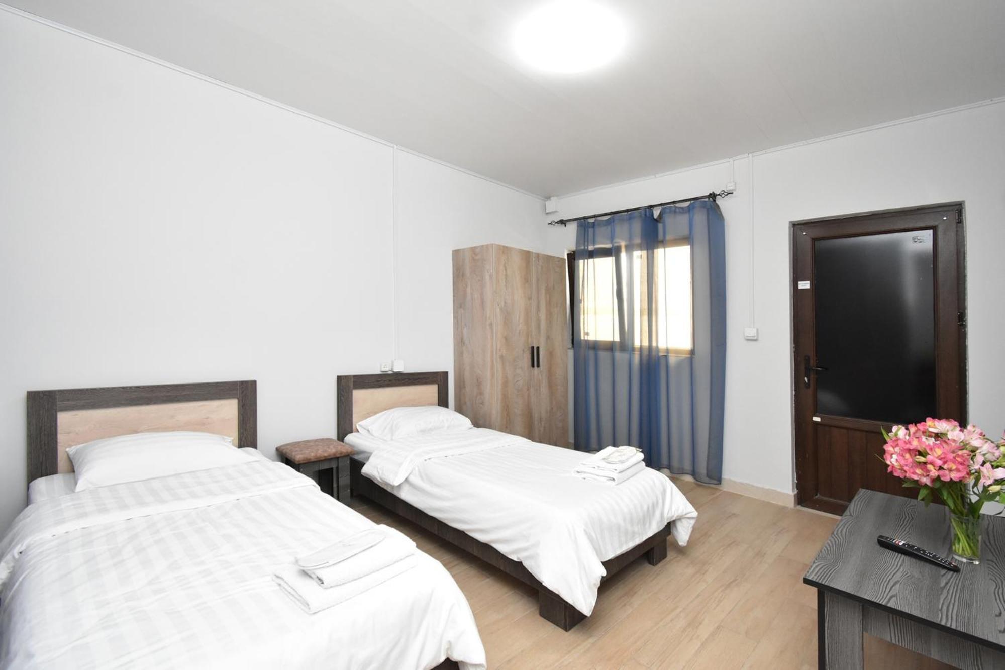 Sirik Hotel Armavir Екстериор снимка